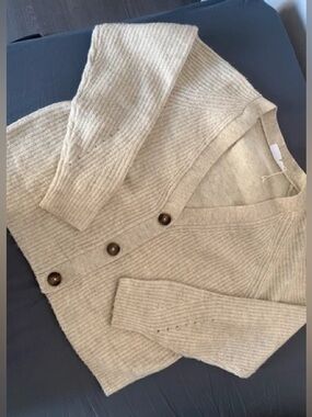 Dynamite sweater